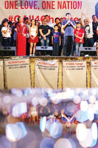 Duterte revealed that he will immediately be more directive in acting on the most particular of public injustices by implementing a 24-hour hotline accessible to every Filipino.