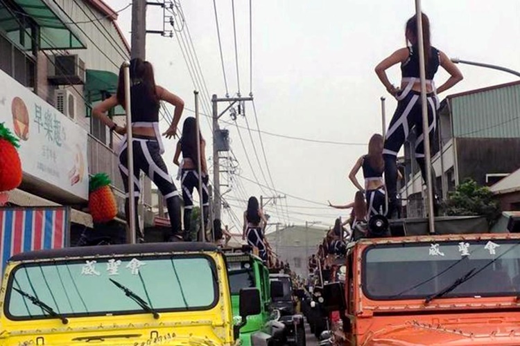 50 Pole Dancers Performing Sexy Routines At Politician’s Funeral
