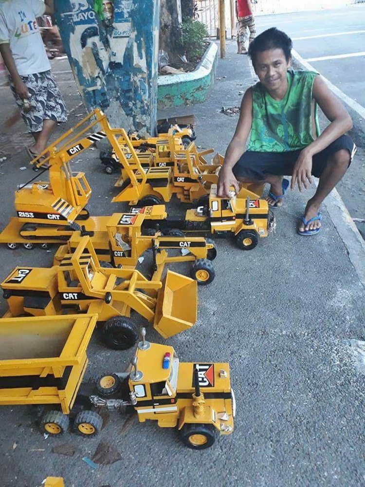 custom toy car maker