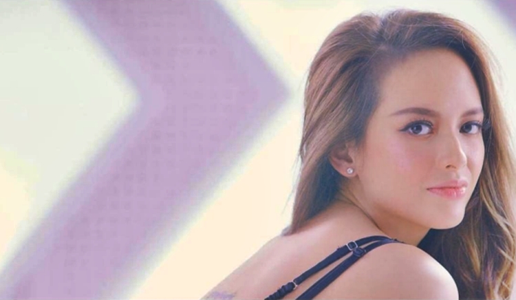 ellen adarna