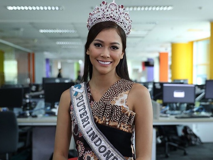 Bunga Jelitha Miss Universe 2017 Indonesia Profile Bios And Photos