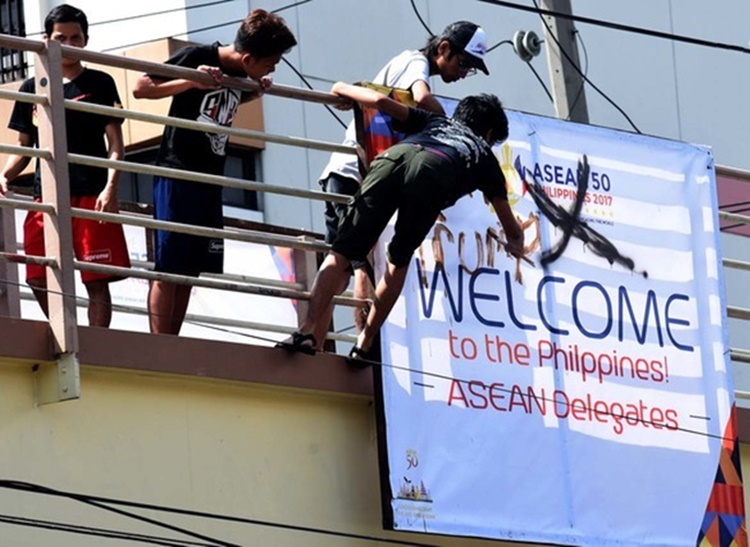 Tarpaulin Banner