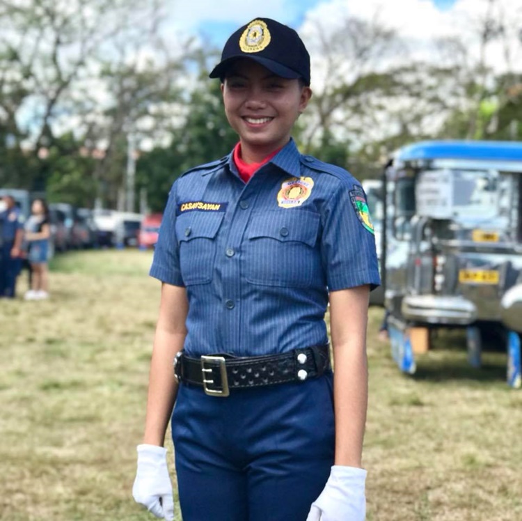 Police Woman In The Philippines Best Gambit 