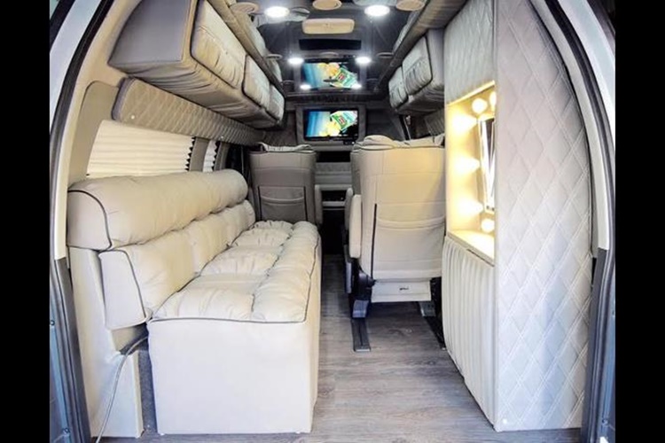 Pinoy Comedian Vice Ganda Shows Interiors Of His Newly-Customized Van