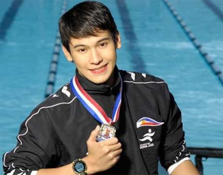 Enchong Dee