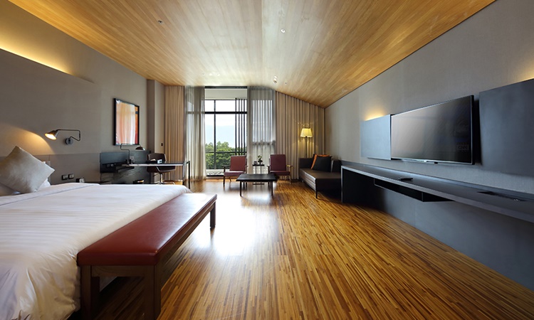 Midori Hotel