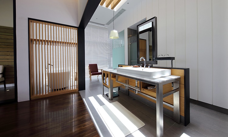 Midori Hotel