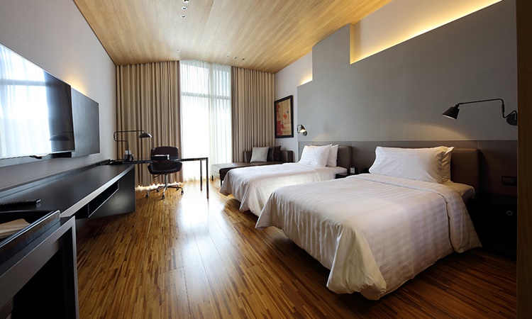 Midori Hotel