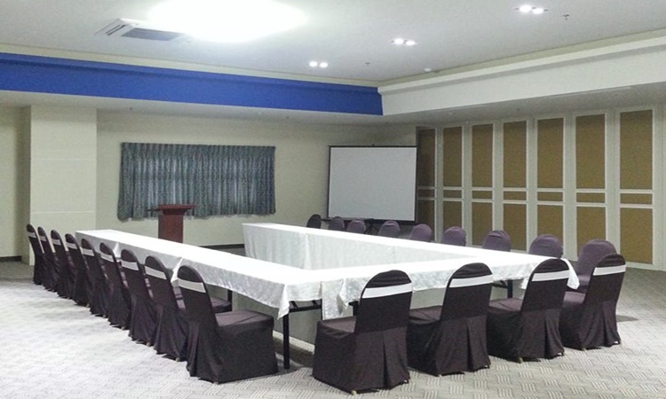 Xenia Hotel