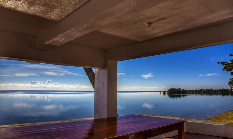 Costa Palawan Resort