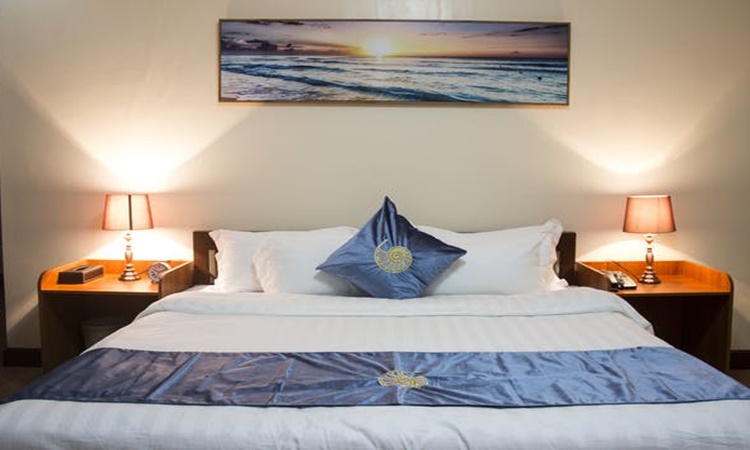 Costa Palawan Resort
