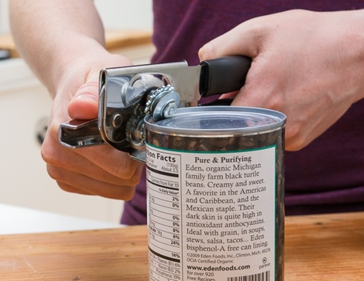 Here Are The Advantages Disadvantages Of Eating Canned Goods