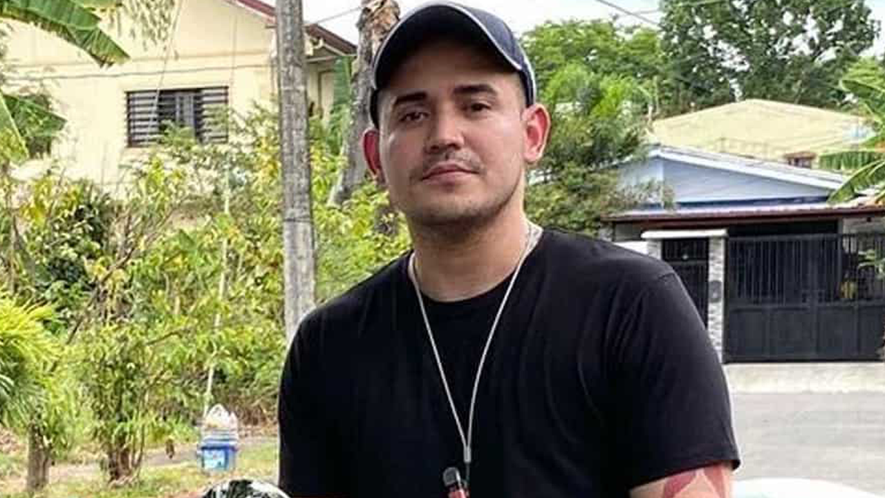 Paolo Contis Movie: Actor Did "Pagpapayat" For 'Fuchsia Libre' | PhilNews