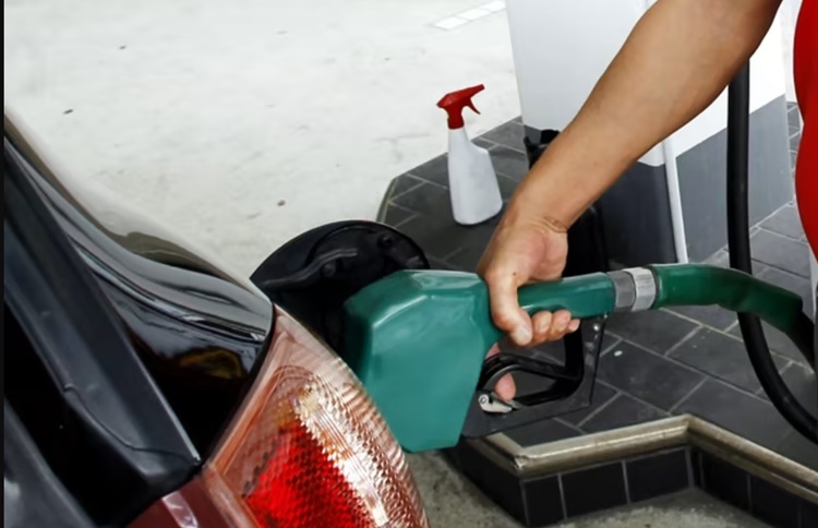 Mixed Oil Price Adjustments