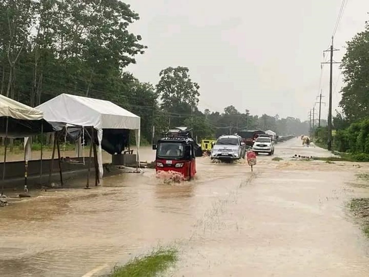 Heavy Rain Causes Flooding In Davao City Classes Suspended In Some