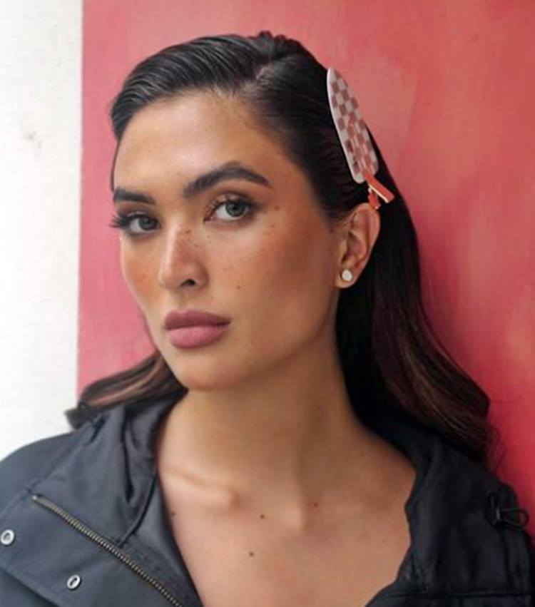 Sofia Andres Decides To Part Ways w/ Stylist, Netizen Says ‘Kinda like Heart’