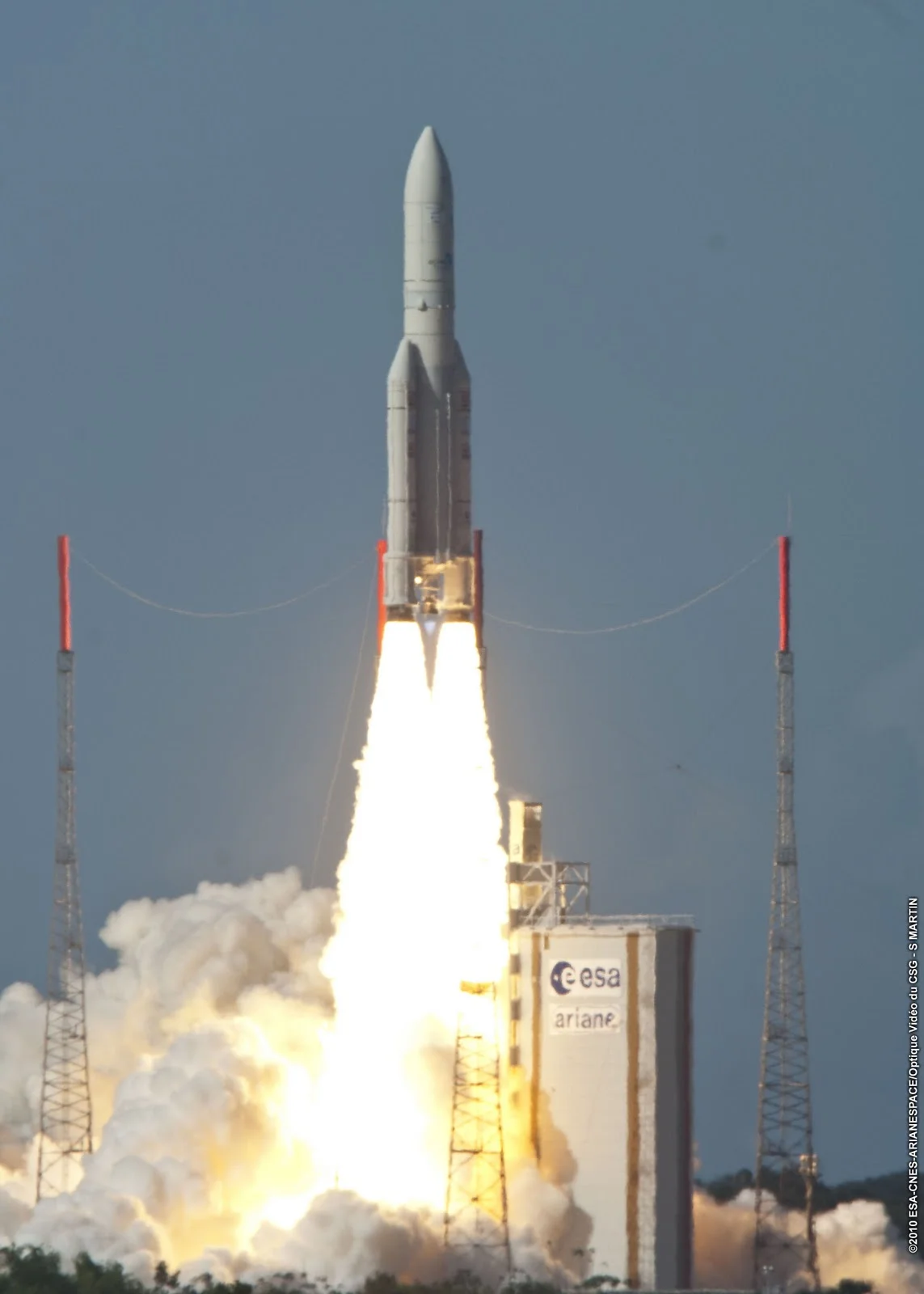The Last Successful Flight of Ariane 5 for 2010