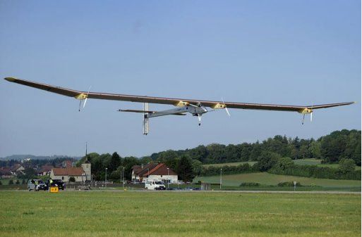 Solar Plane Landed at Belgium