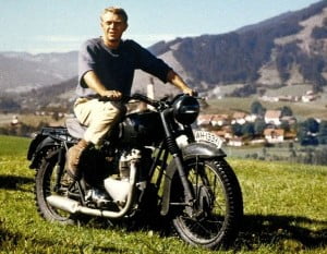 Daniel Craig 'Skyfall' Motorbike Resemblance to Steve McQueen
