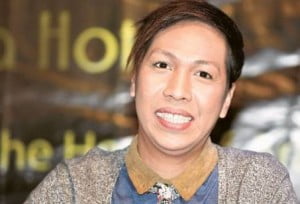 Its Showtime Amalayer Video