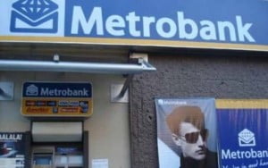 Banking Hours Holidays 2013