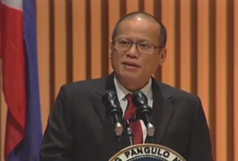 Pres. PNoy Hits Critics 