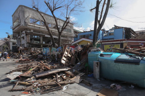 Tacloban: Before and After Yolanda Images Before and After Yolanda Images