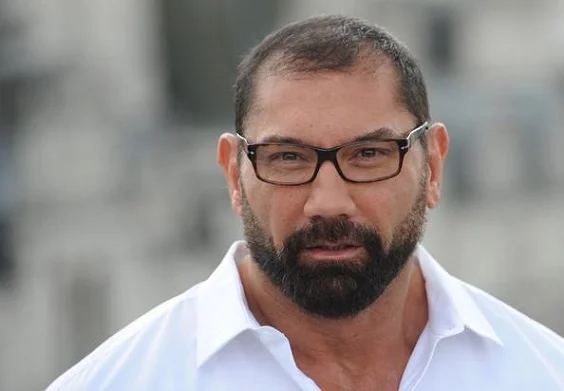 Dave Bautista diz que cobriu tatuagem de Manny Pacquiao após