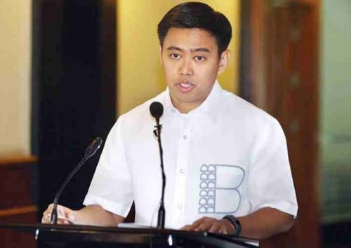 Makati Mayor Junjun Binay Will Not Leave City Hall After the Suspension ...