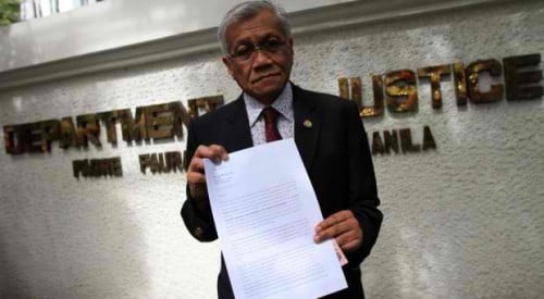 Walden Bello vs. Pacquiao