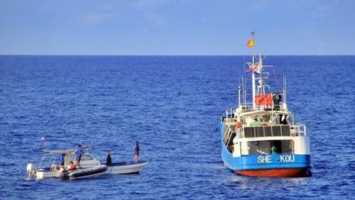 Philippines detains chinese vietnamese poaching
