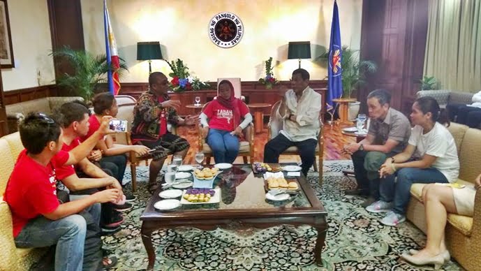 duterte shares mirienda