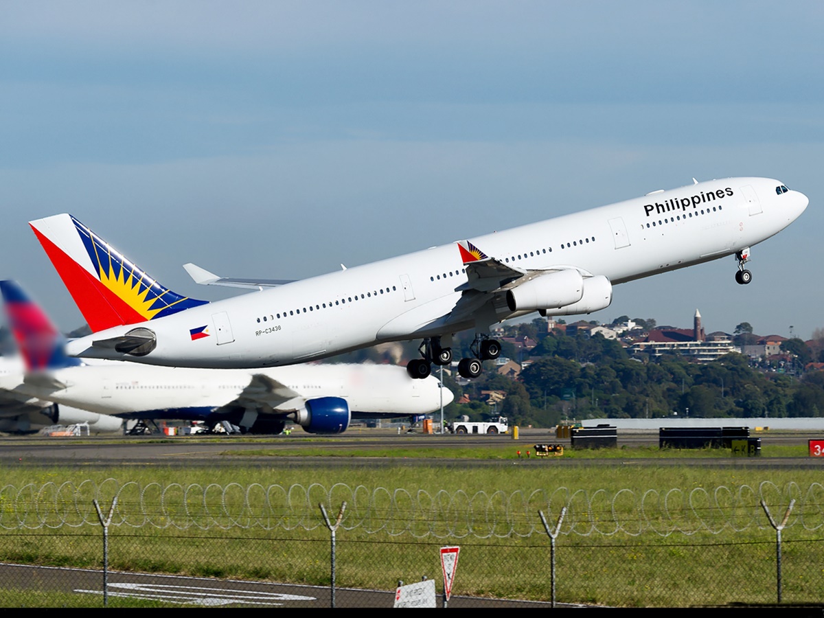 PAL Experienced Clear Air Turbulence