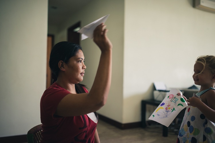 Viral: Filipina OFW Gets Featured By A Singapore-Based Journalist