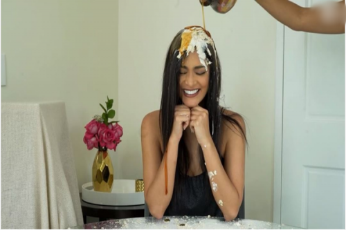 Pia Wurtzbach doing the Eat it or Wear it challenge