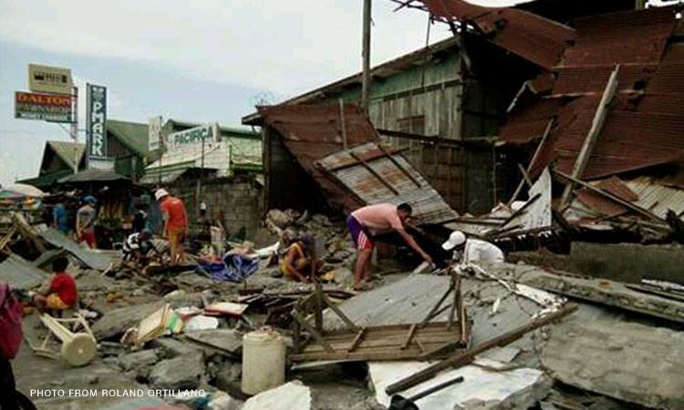 Look Aftermath Of Magnitude 7 2 Earthquake That Hit Sarangani Davao Occidental