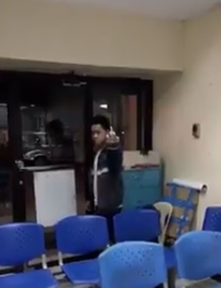 Cebuana Lhuillier's Guard