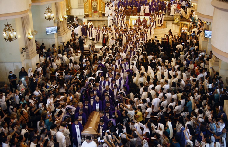 Cardinal Vidal’s Burial