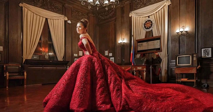 Isabelle Duterte’s Luxurious Handbags