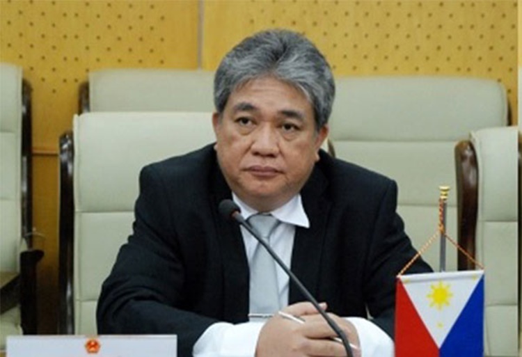 Deputy Ombudsman Melchor Arthur Carandang