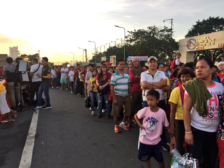 Filipino Devotees
