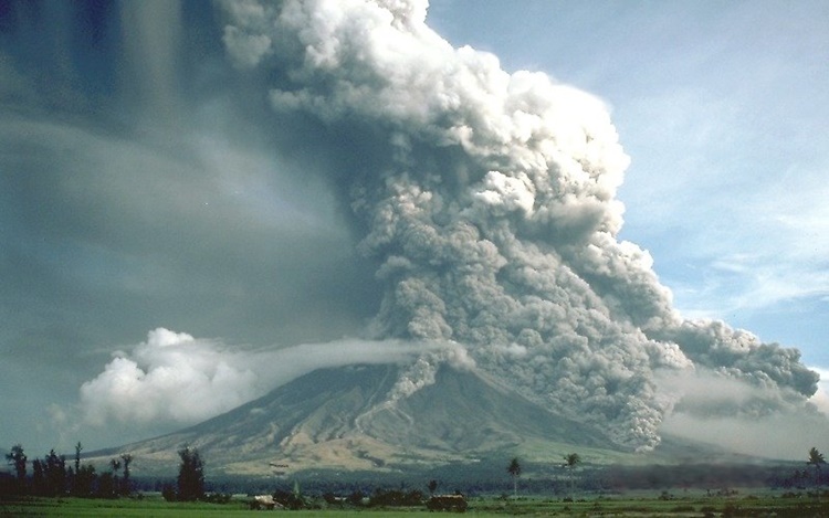 Mayon Volcano’s Eruptive Activity