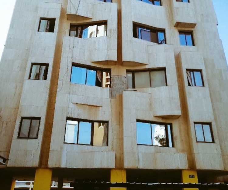 Suspected Filipina Maid