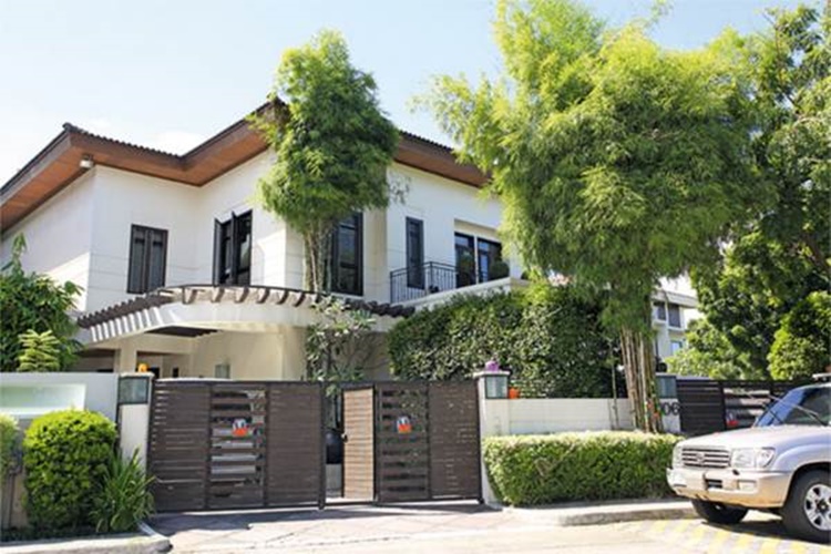 Take A Glimpse At Fernando Poe Jr’s Heritage House In Quezon City