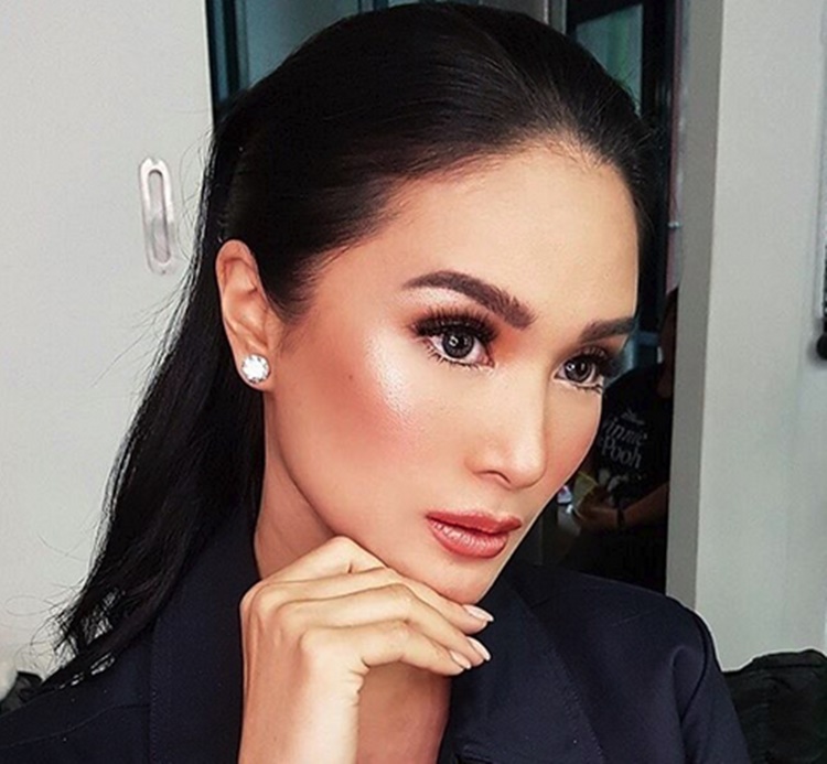 Heart Evangelista Boots