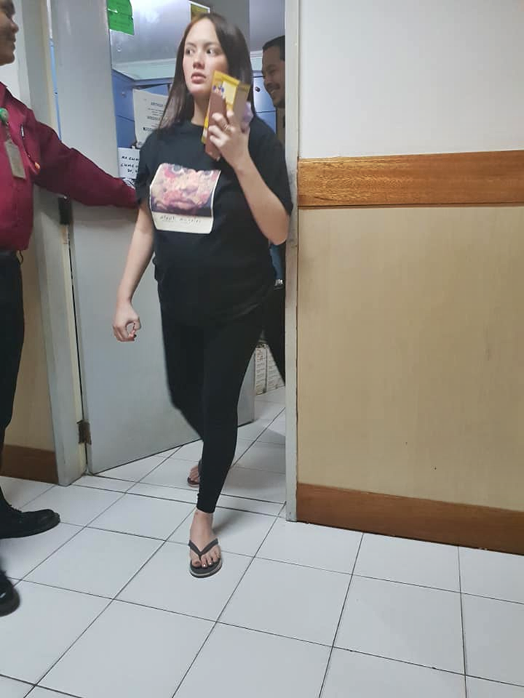Ellen Adarna