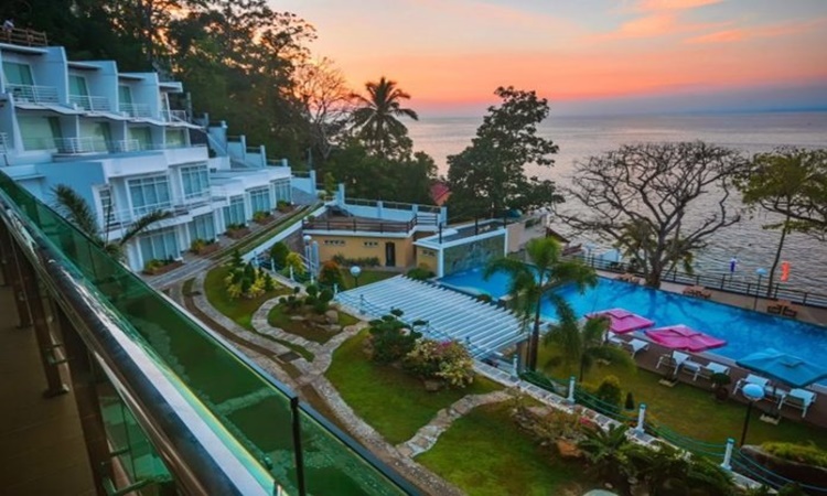 20 Best Resorts Philippines
