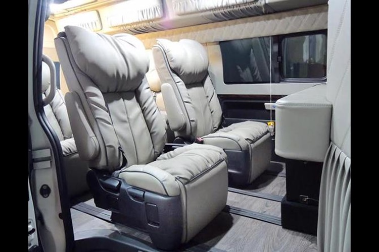 Pinoy Comedian Vice Ganda Shows Interiors Of His Newly-Customized Van