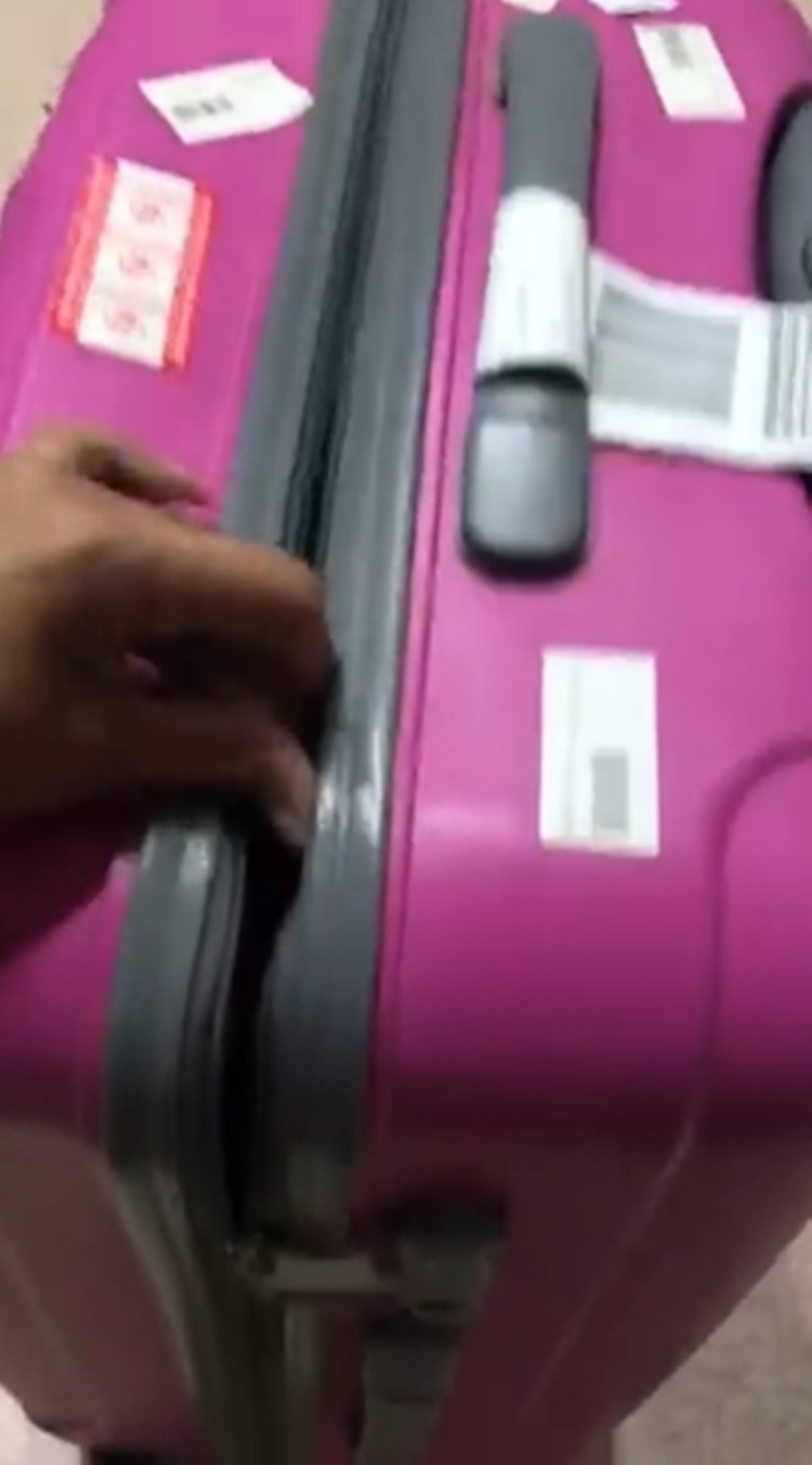 delta airlines damaged luggage