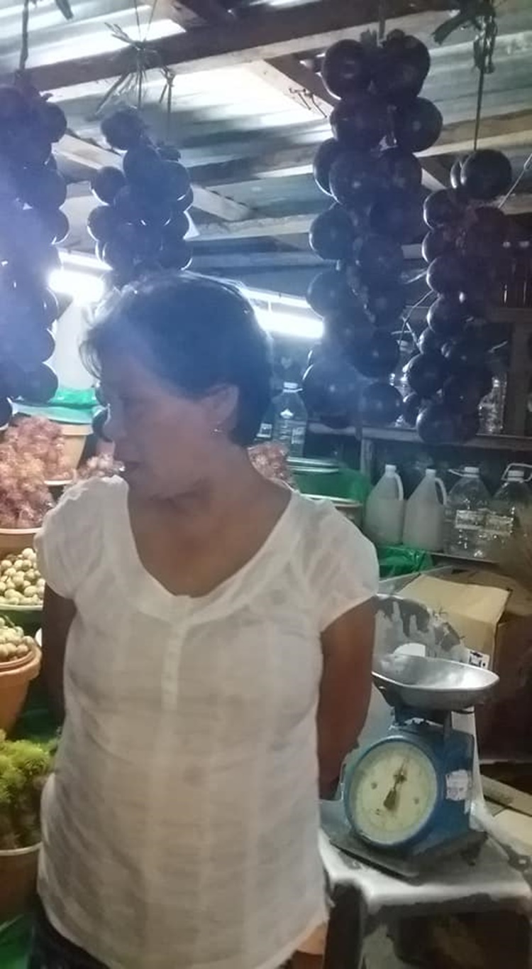 Fruit Vendor